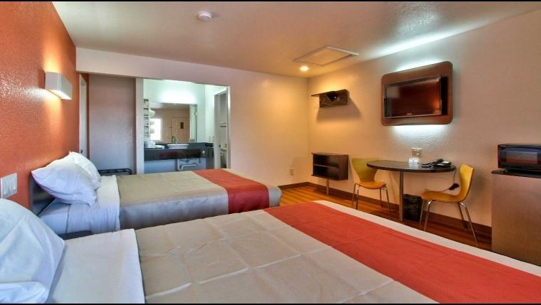 קסטרוביל Coastal Valley Inn - Monterey חדר תמונה